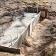 Община Пазарджик отстранява незаконен бетонов фундамент на Острова