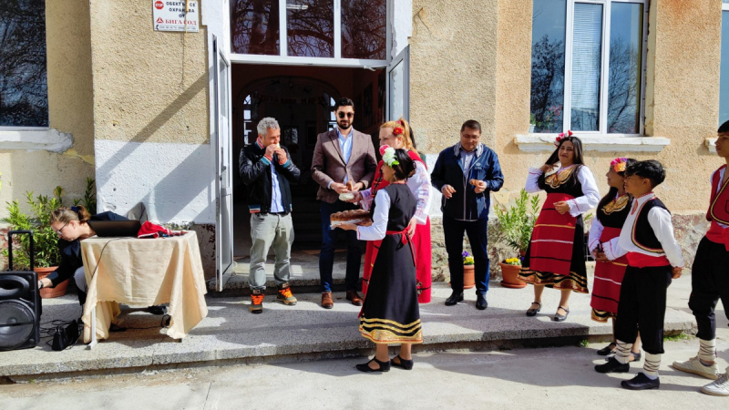 Uchil Detsa Pishtigovo2