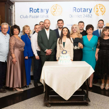 rotary2025_12.jpg