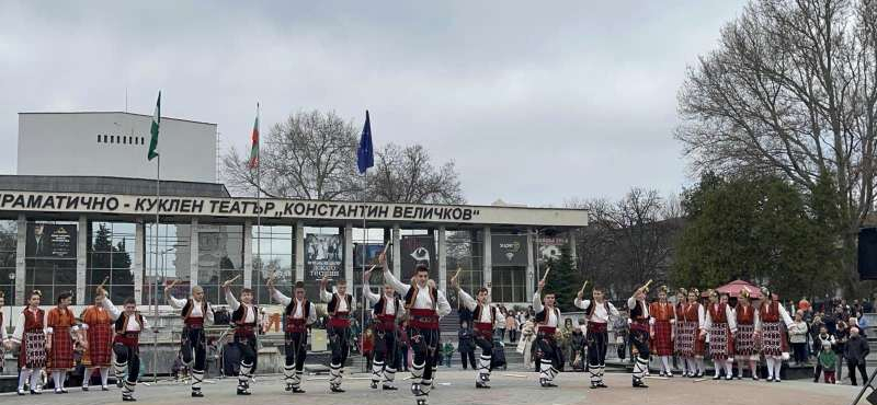 detstvo_polufinal.jpg