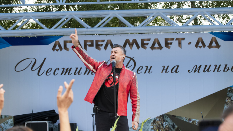 as_HTE1643.jpg